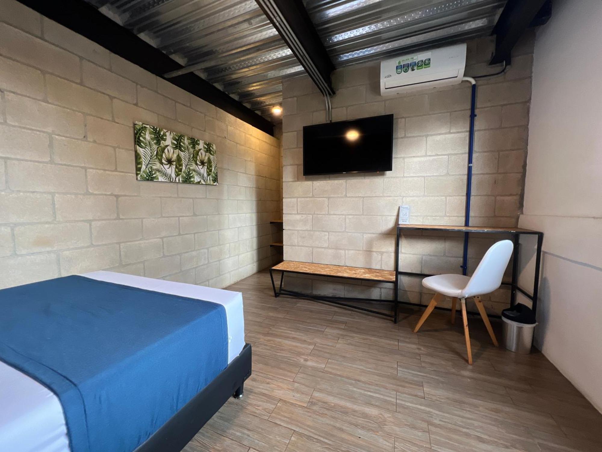 Hotel Lleras 4*